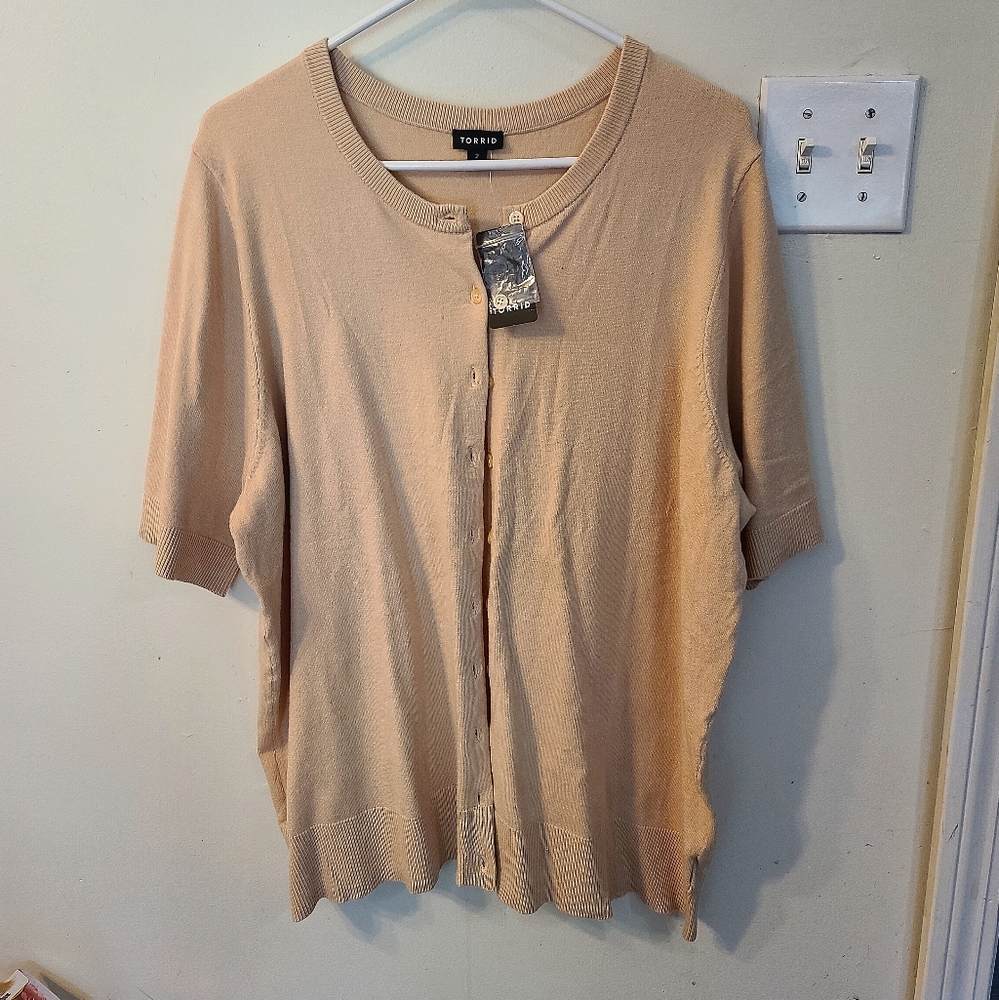 Torrid Short Sleeve Cardigan Sz 2x